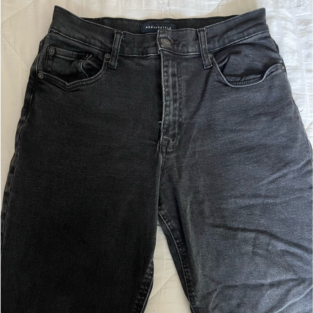 Aeropostale “Curvy mom Jean” size 8